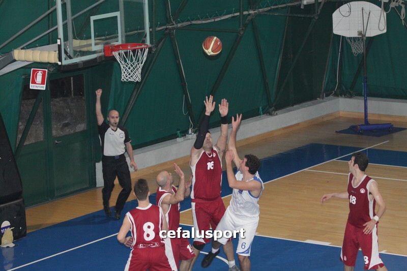 120304 sport 464_tn.jpg